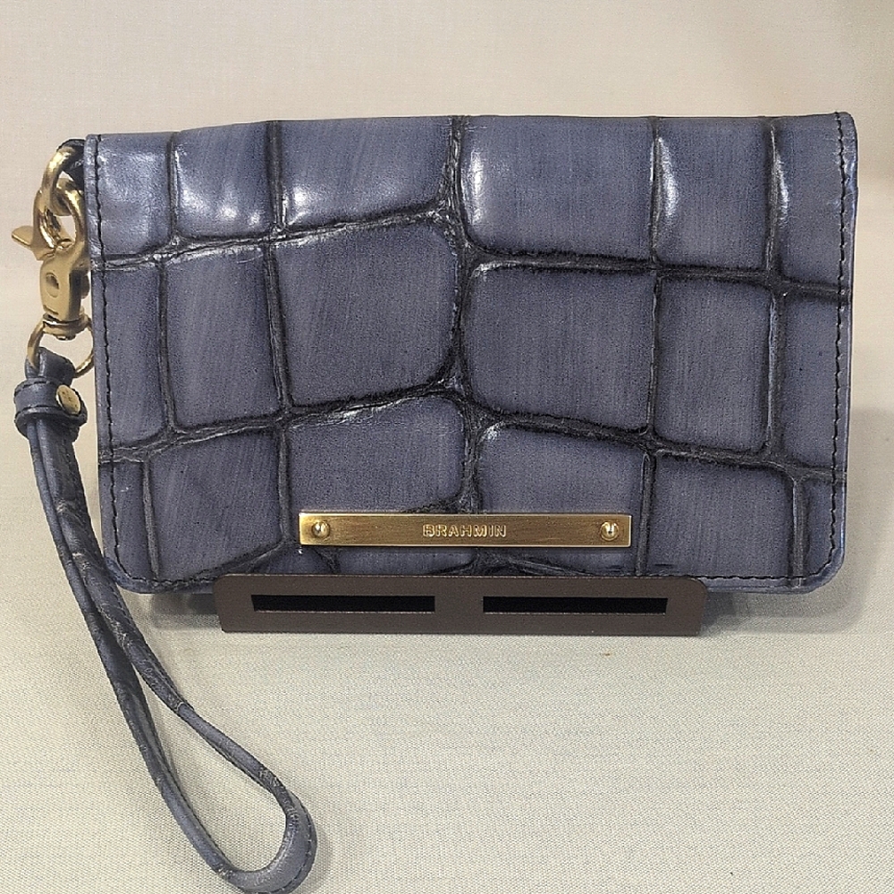 🔷 RARE & VEUC Brahmin Debi Wristlet/Wallet in Marine Chatham
